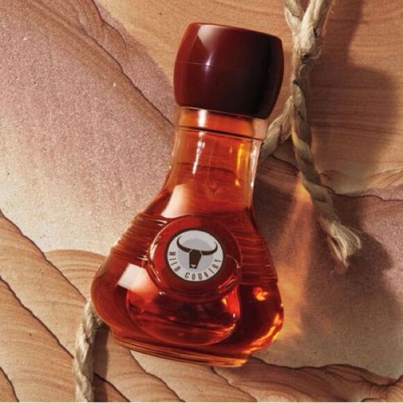 Avon Wild Country Men’s Liquid Aftershave Splash, 4 Fl. Oz, BEST SELLING SCENT - Picture 2 of 8